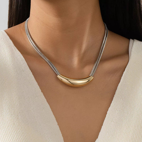 Two-Tone Alloy Curved : Pendant Snake Necklace